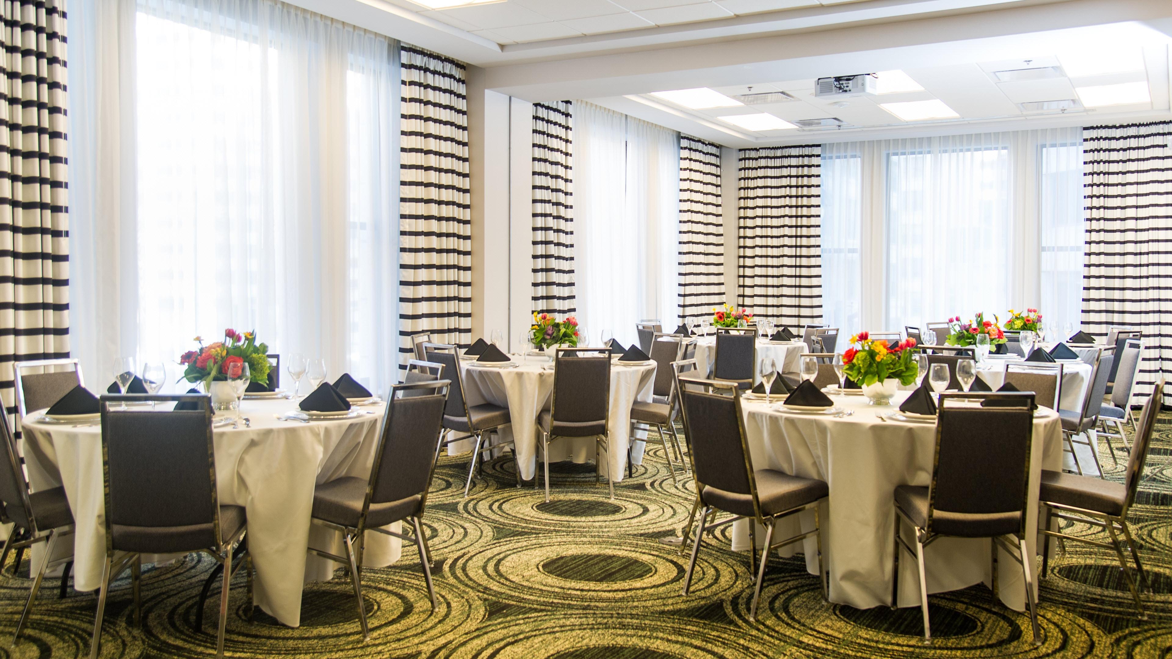 Hotel Indigo - Kansas City Downtown By Ihg Zewnętrze zdjęcie